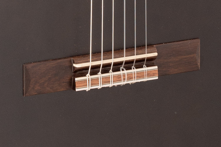 ADMIRA LUNA E EQ6 GUITARRA ESPAÑOLA ELECTRIFICADA NEGRA - Image 4