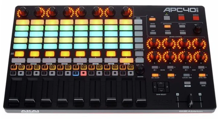 AKAI APC40 MKII CONTROLADOR MIDI USB - Image 3
