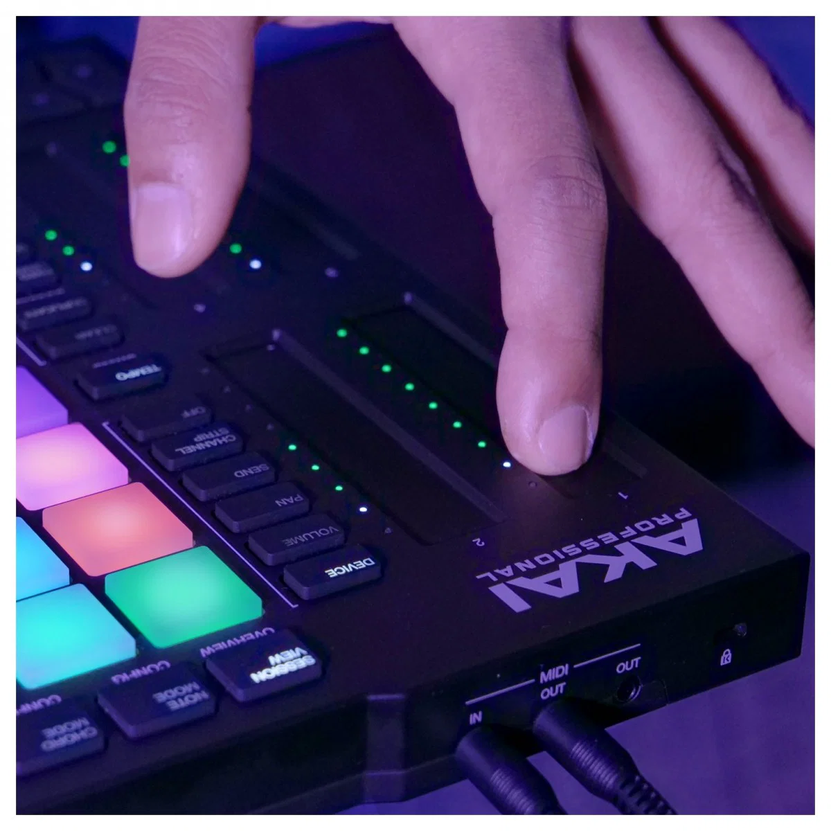 AKAI APC64 CONTROLADOR PARA ABLETON LIVE - Image 18