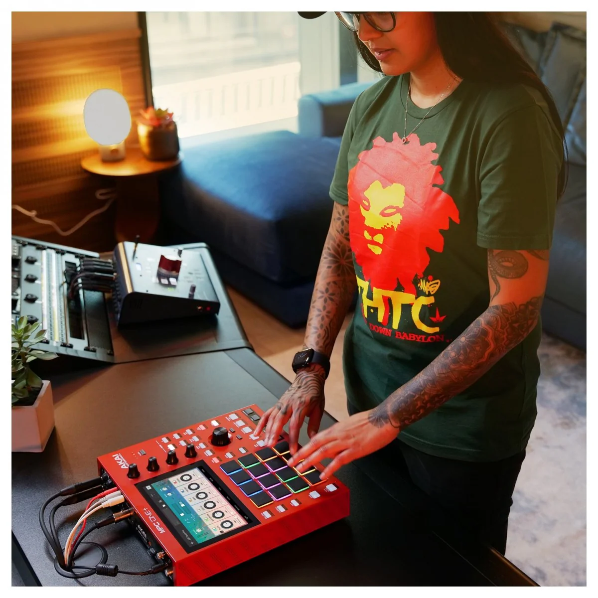 AKAI MPC-ONE + CENTRO DE PRODUCCION MUSICAL - Image 9
