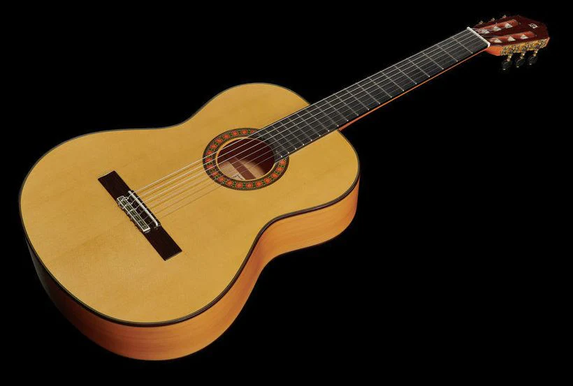 ALHAMBRA 10FC GUITARRA FLAMENCA ABETO BRILLO - Image 14