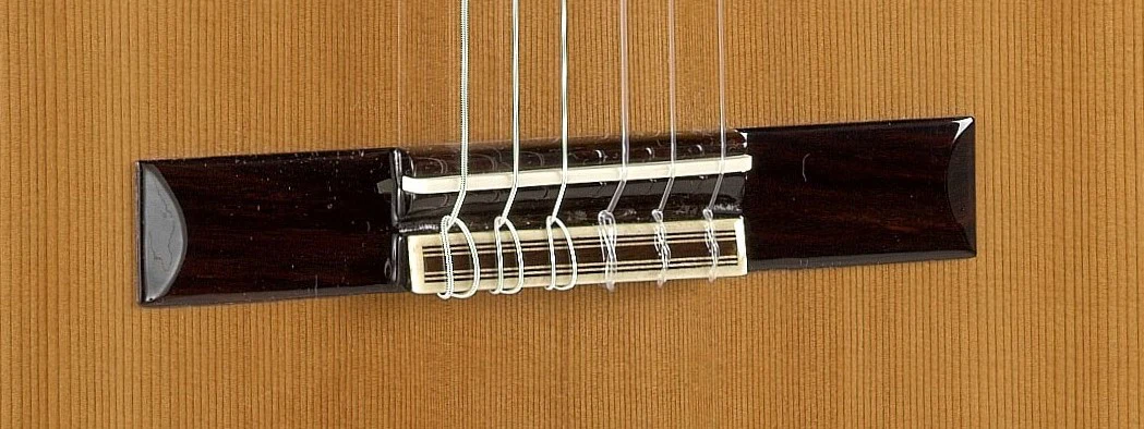 ALHAMBRA 3C CW E1 CON FUNDA GUITARRA ESPAÑOLA ELECTRIFADA CON CUTAWAY - Image 4