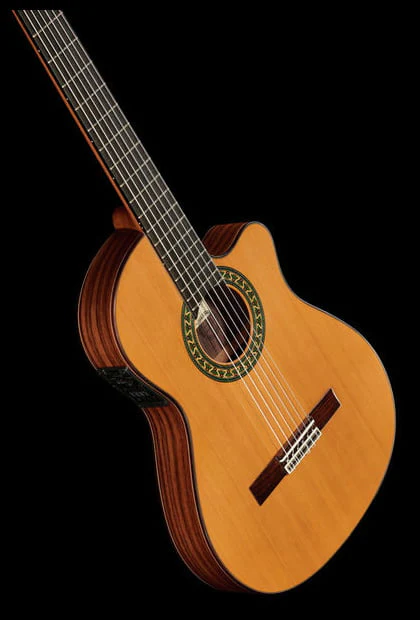 ALHAMBRA 5PCTE2 CON FUNDA 25MM GUITARRA ESPAÑOLA ELECTRIFICADA CUERPO ESTRECHO CEDRO BRILLO - Image 19