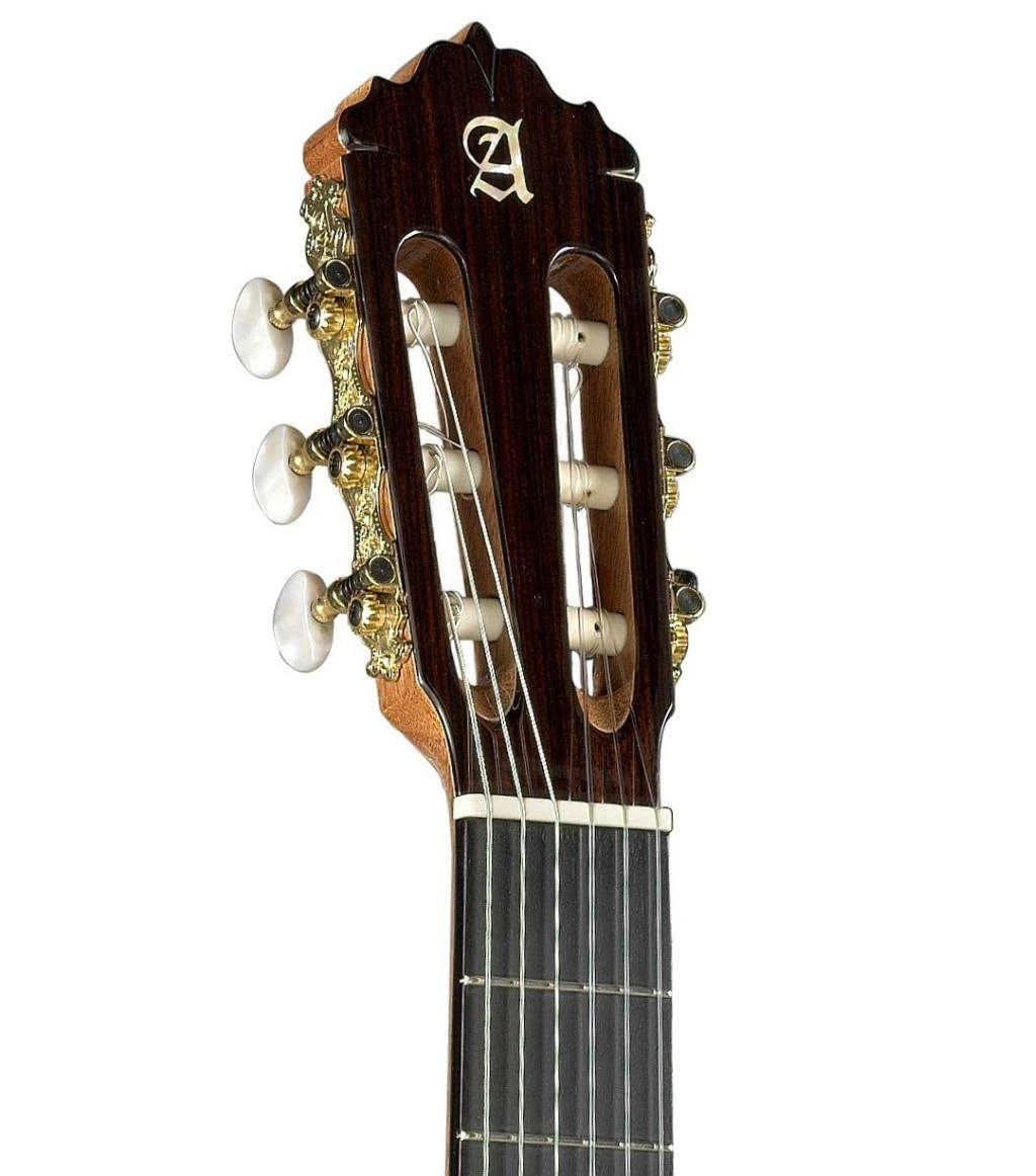 ALHAMBRA 7FC CON FUNDA 25MM GUITARRA FLAMENCA ABETO BRILLO - Image 5