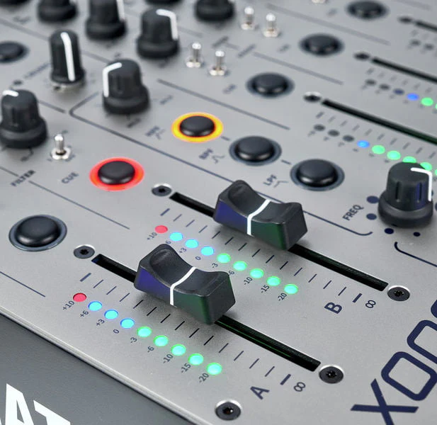 ALLEN & HEATH XONE:96 MESA DE MECLAS DJ ANALOGICA - Image 11