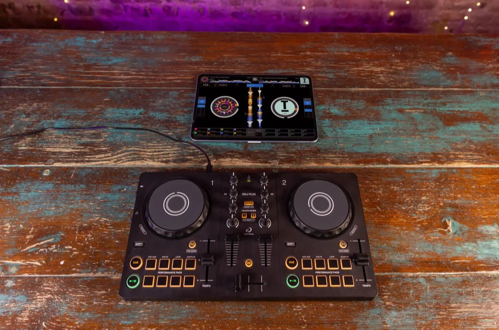 ALPHATHETA DDJ FLX2 CONTROLADOR DJ - Image 10