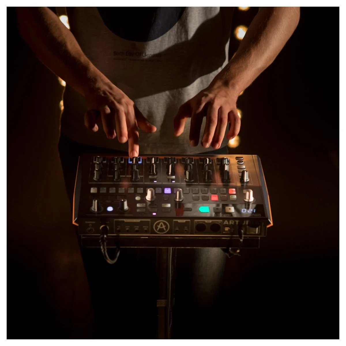 ARTURIA DRUMBRUTE IMPACT CAJA DE RITMOS - Image 13