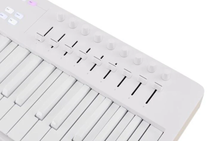 ARTURIA KEYLAB 61 ESSENTIAL MK3 AW TECLADO CONTROLADOR 61 TECLAS ALPINE WHITE - Image 16