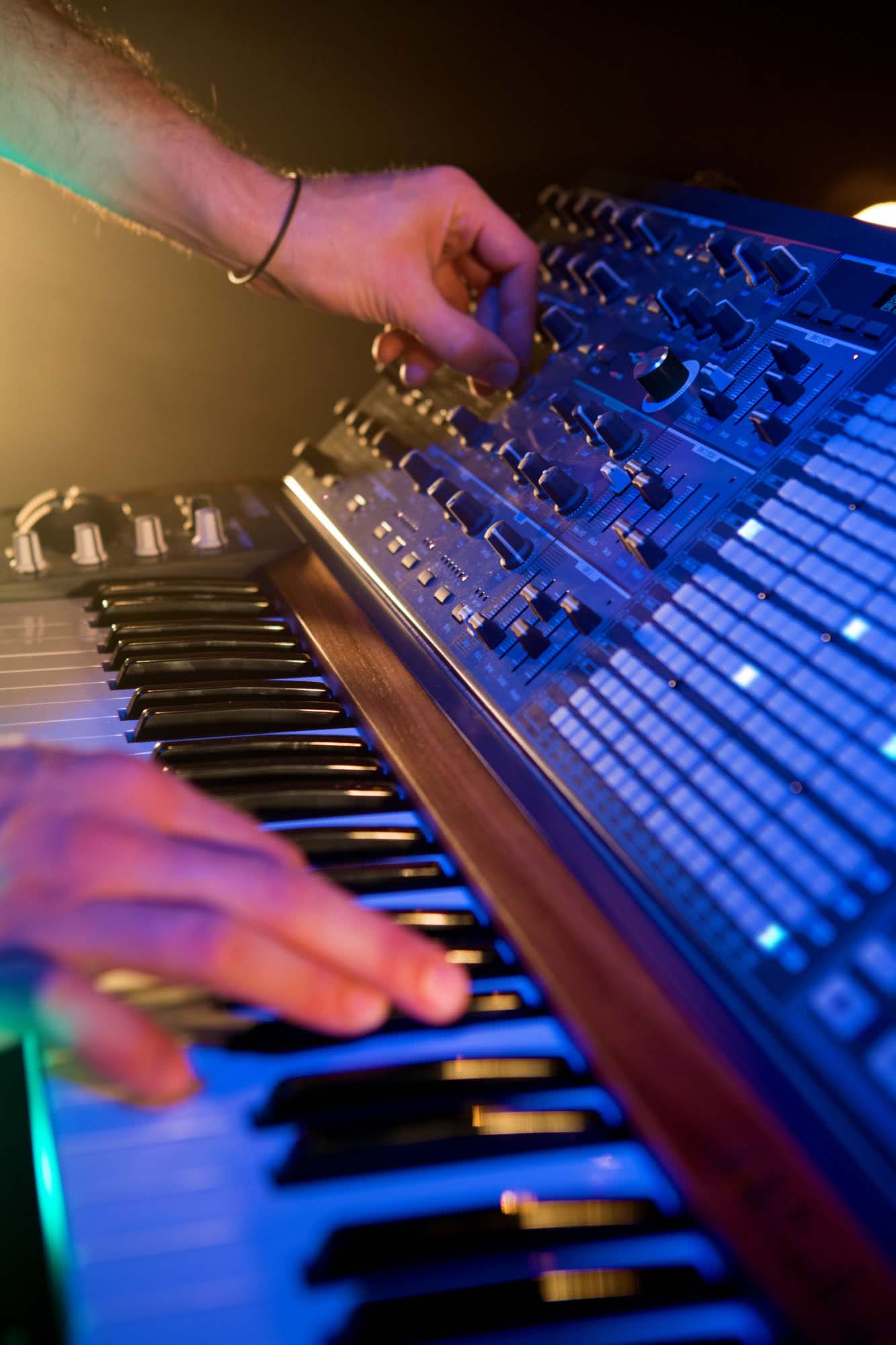ARTURIA MATRIXBRUTE SINTETIZADOR ANALOGICO MATRICIAL. DEMO. - Image 17