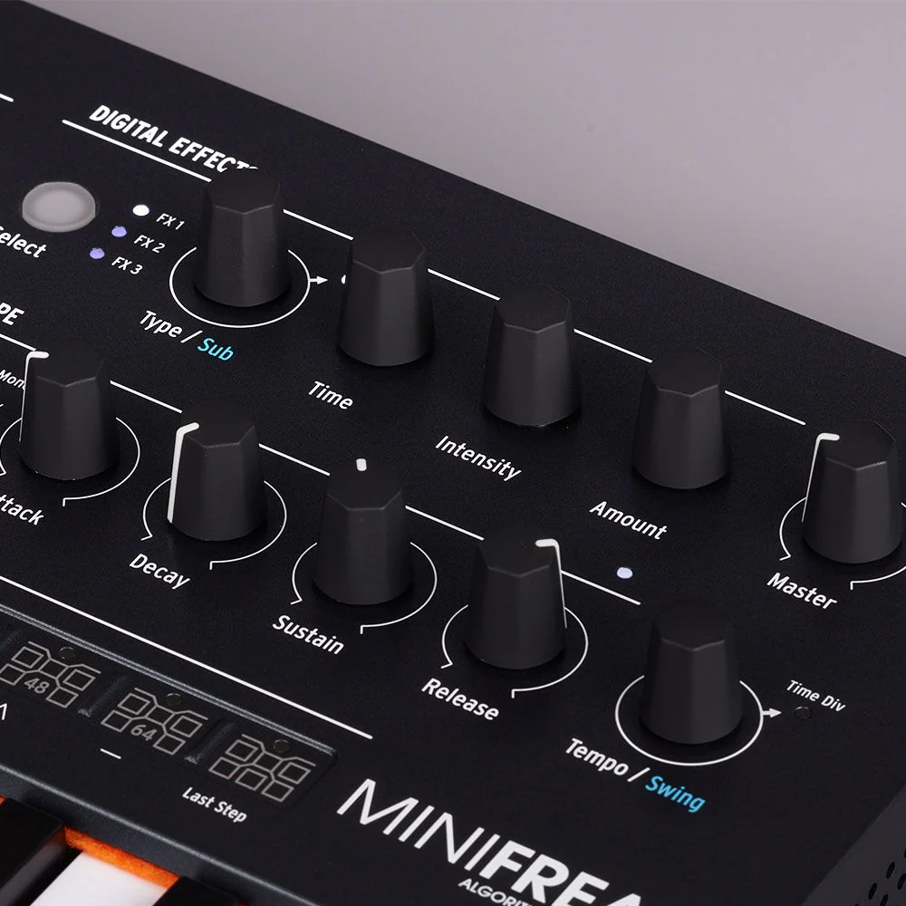 ARTURIA MINIFREAK TECLADO SINTETIZADOR - Image 11