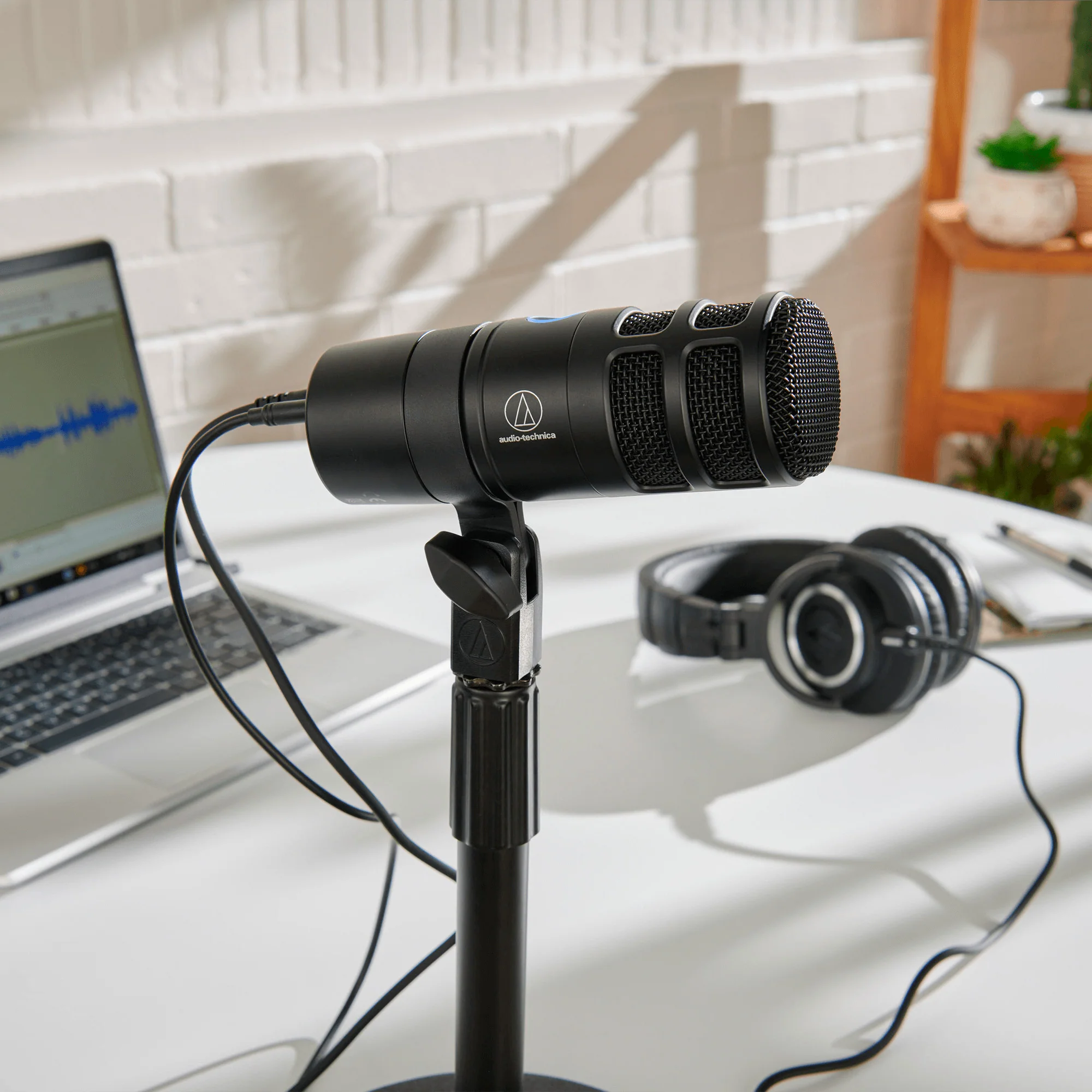 AUDIO TECHNICA AT2040 USB MICROFONO DINAMICO USB - Image 3