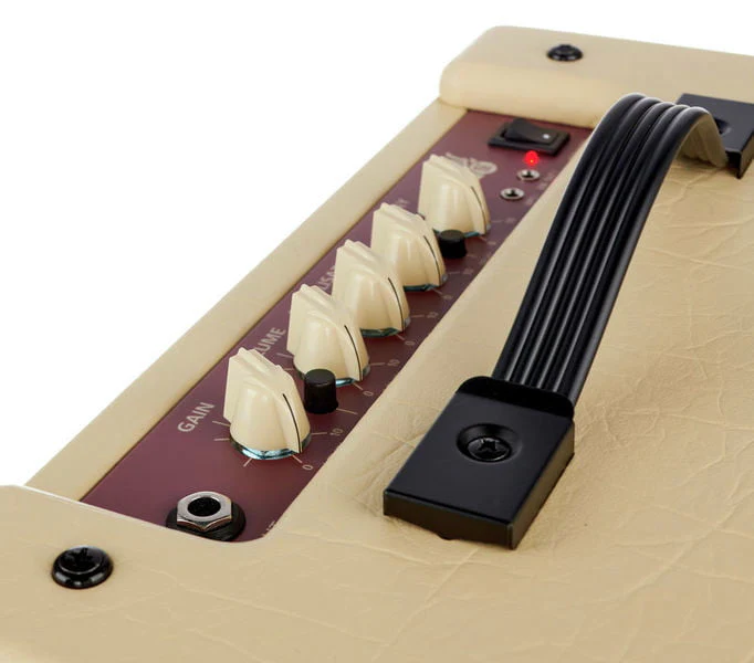 BLACKSTAR DEBUT 15E AMPLIFICADOR GUITARRA - Image 9