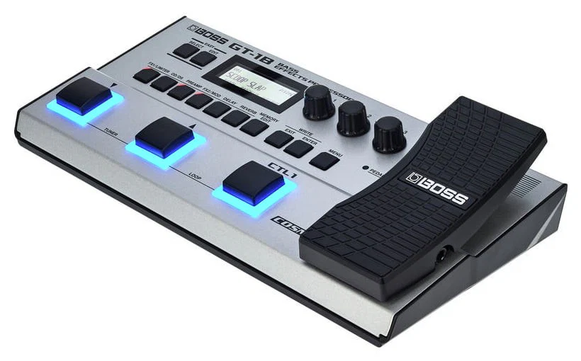 BOSS GT1B PEDALERA MULTIEFECTOS BAJO. - Image 3