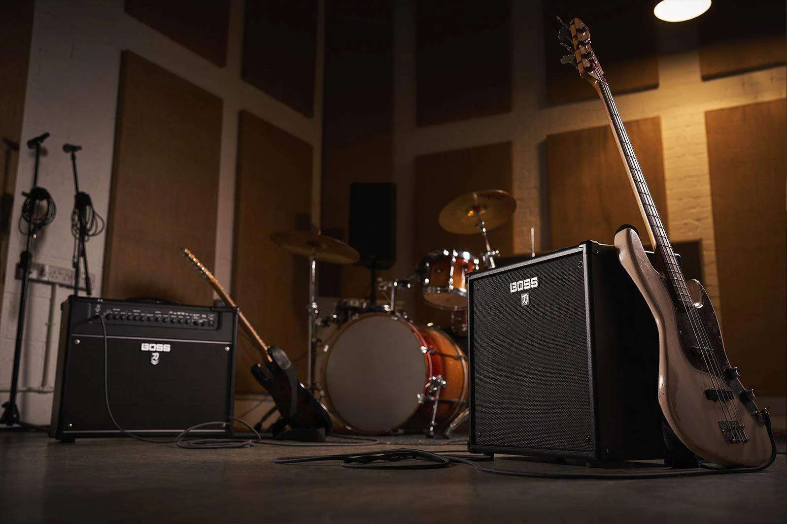 BOSS KATANA 110 BASS AMPLIFICADOR BAJO - Image 10