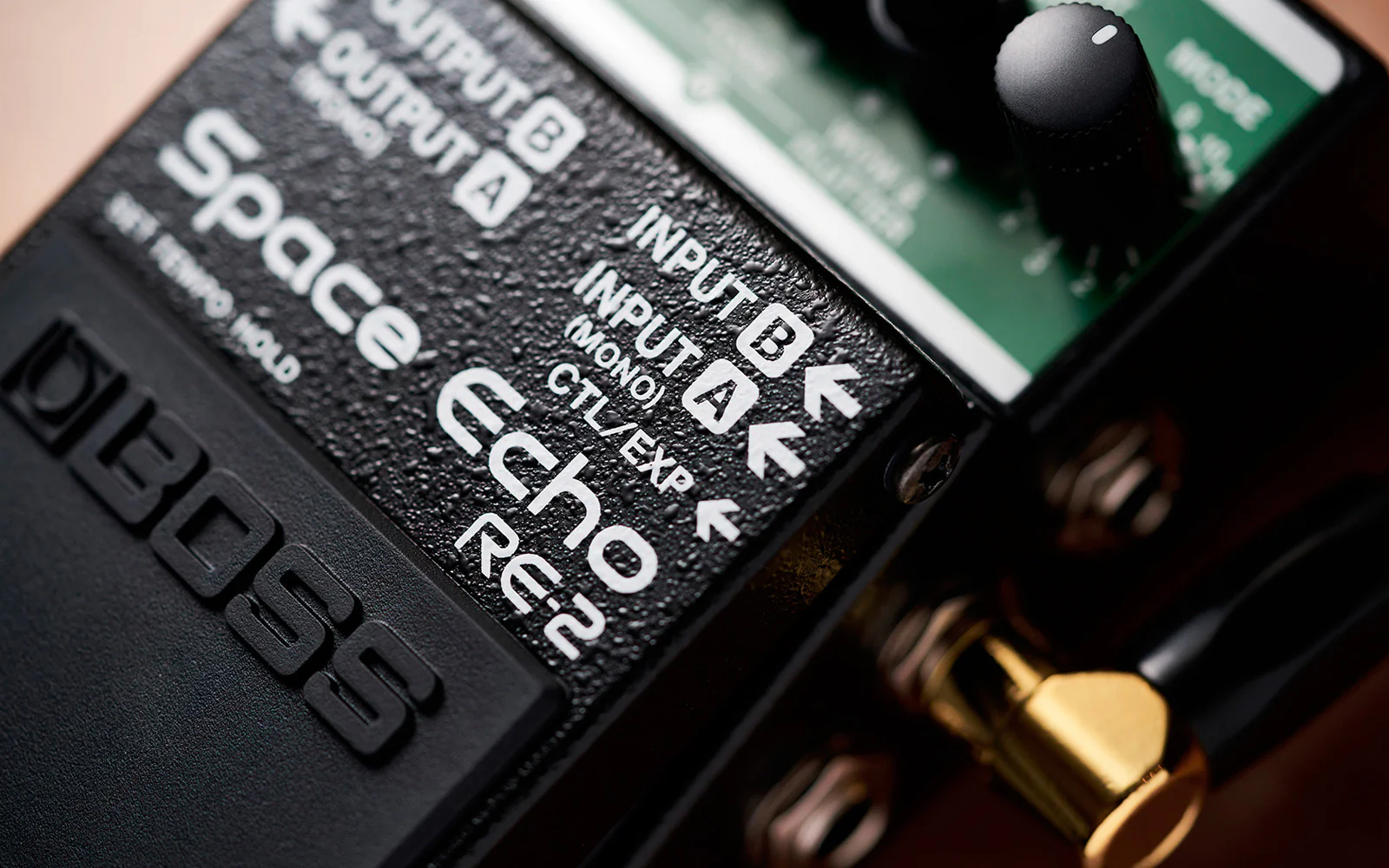 BOSS RE2 PEDAL SPACE ECHO - Image 7