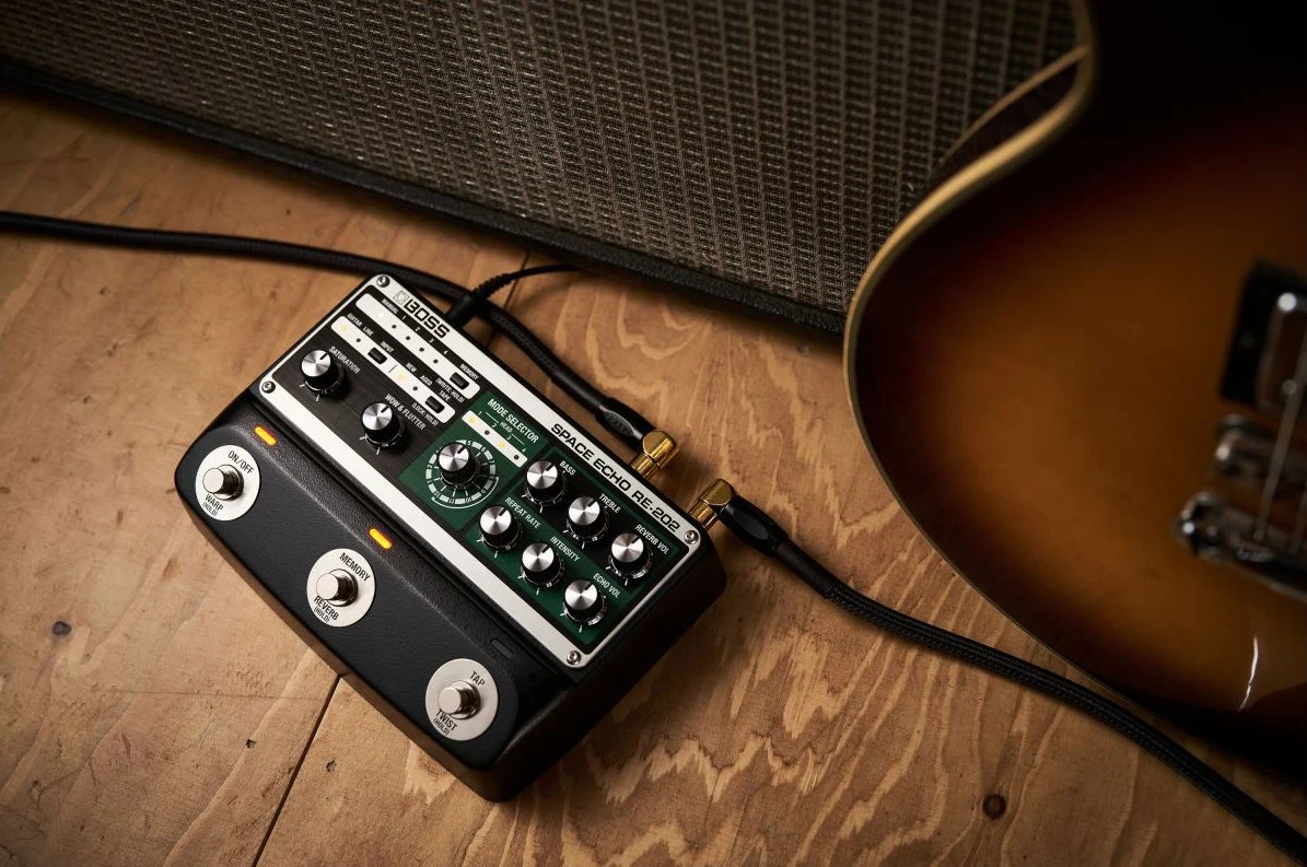 BOSS RE202 PEDAL SPACE ECHO - Image 10