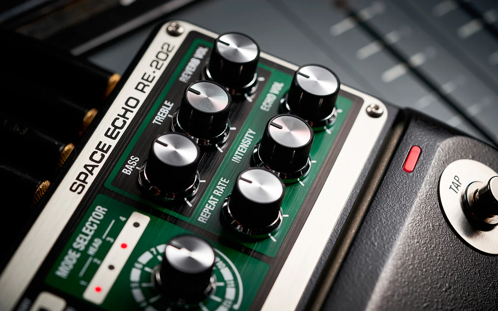 BOSS RE202 PEDAL SPACE ECHO - Image 7