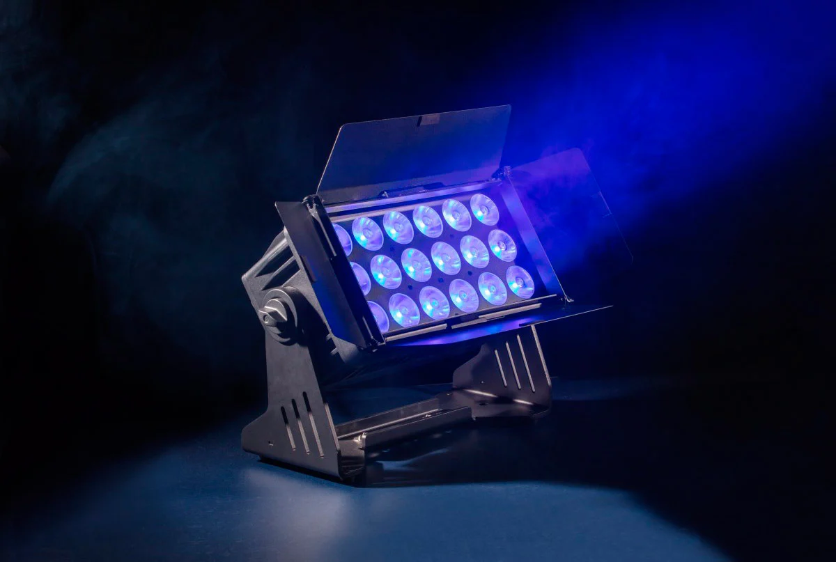 CENTOLIGHT MOODMASTER 18 PROYECTOR WASH 18X15W - Image 6