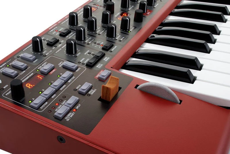 CLAVIA NORD LEAD A1 TECLADO SINTETIZADOR - Image 5