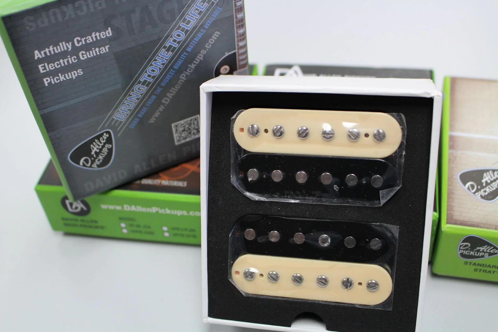 DAVID ALLEN ALLEYCATS SET ZEBRA PASTILLAS HUMBUCKERS - Image 2