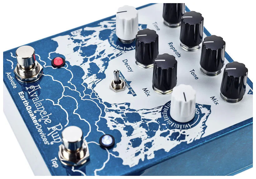 EARTHQUAKER DEVICES AVALANCHE RUN V2 PEDAL REVERB ESTEREO Y DELAY - Image 11