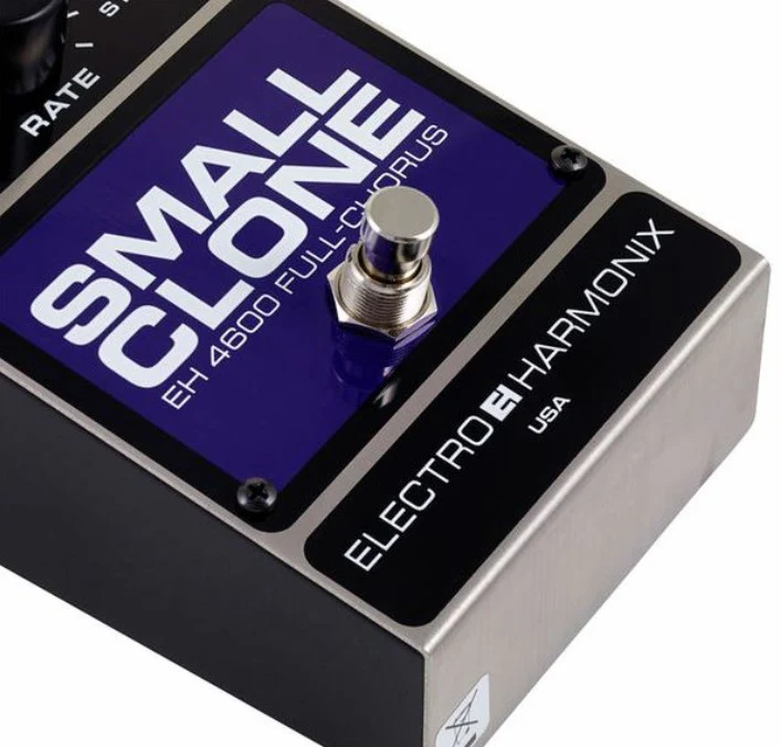 ELECTRO HARMONIX SMALL CLONE PEDAL CHORUS - Image 10