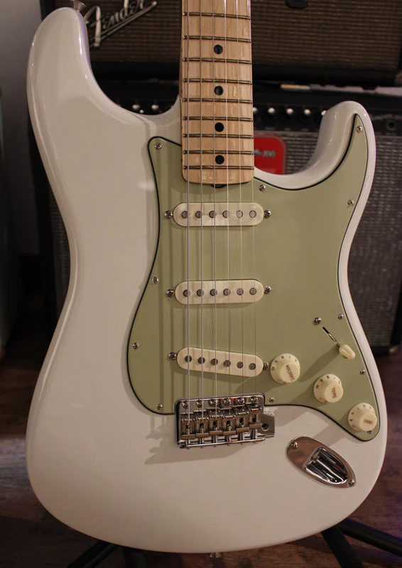FENDER CUSTOM SHOP STRATOCASTER 1969 MN OLYMPIC WHITE. - Image 3