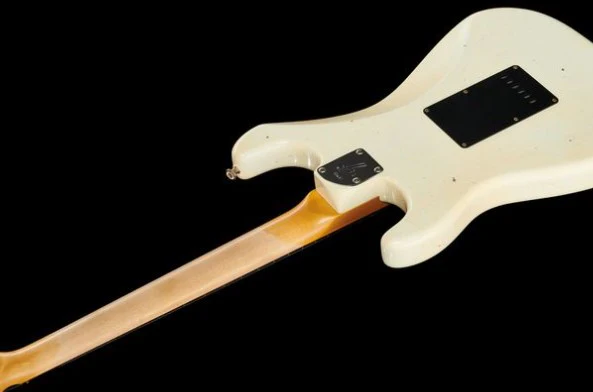 FENDER POSTMODERN JOURNEYMAN RELIC STRATOCASTER RW GUITARRA ELECTRICA AGED OLYMPIC WHITE. - Image 12
