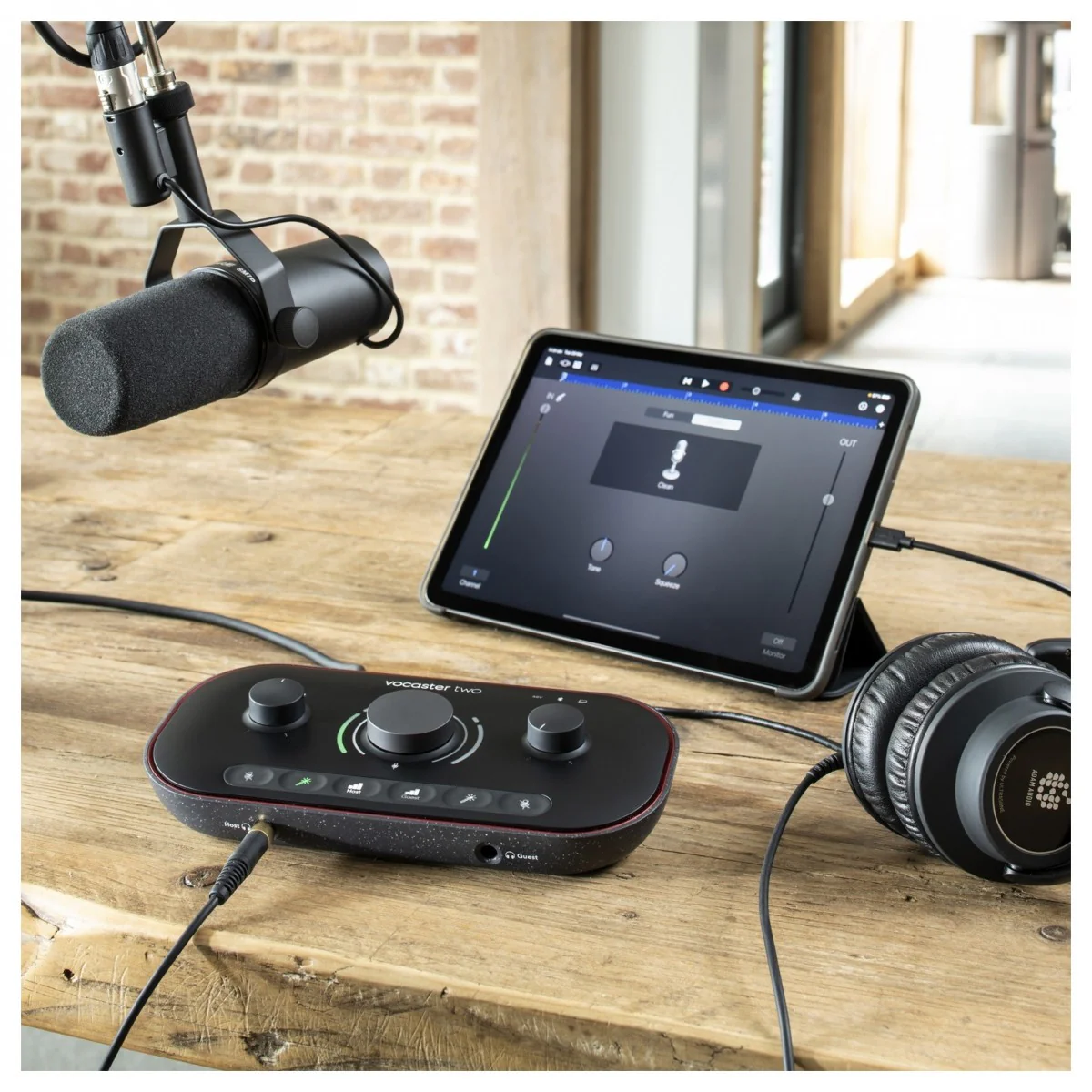 FOCUSRITE VOCASTER TWO INTERFAZ DE AUDIO PARA PODCAST. - Image 8