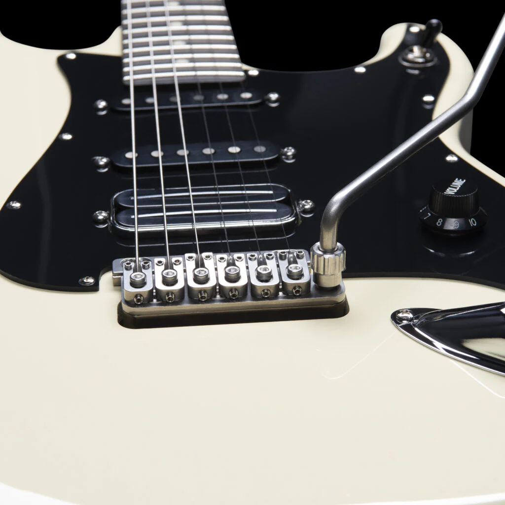 GODIN LERXST VEGATREM LCR EB GUITARRA ELECTRICA LIMELIGHT CREAM - Image 7