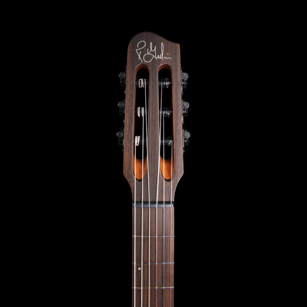 GODIN MULTIAC MUNDIAL OBLK GUITARRA ESPAÑOLA ELECTRIFICADA ONYX BLACK - Image 8