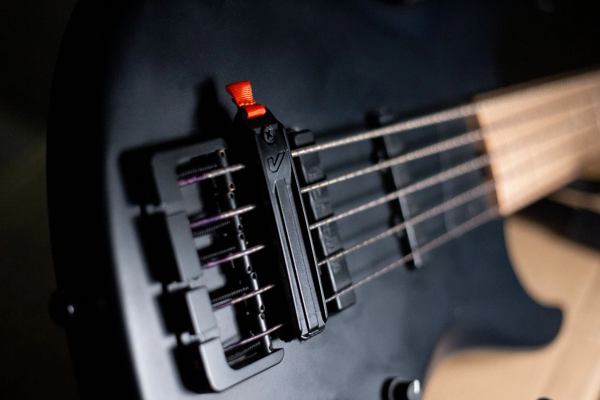 GRUV GEAR FUMP5-BLK FUMP BRIDGE-SIDE STRING DAMPENER PARA BAJOS NEGRO - Image 3