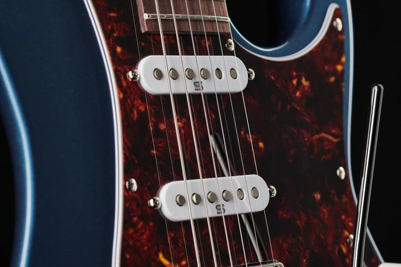IBANEZ AZ2204N PBM PRESTIGE GUITARRA ELECTRICA PRUSSIAN BLUE METALLIC - Image 18