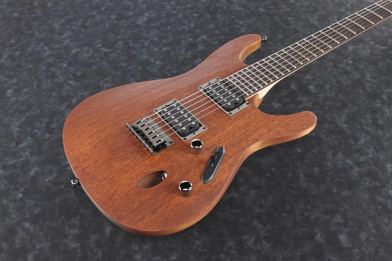 IBANEZ S521 MOL GUITARRA ELECTRICA MAHOGANY OIL - Image 11