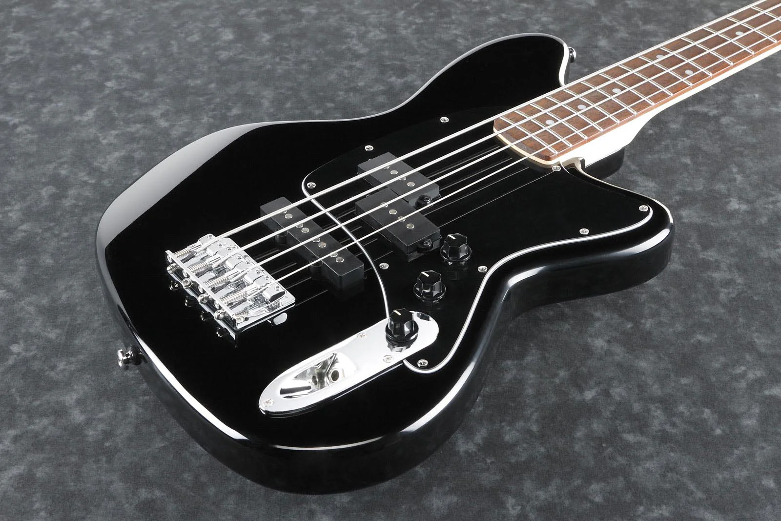 IBANEZ TMB30 BK TALMAN BAJO ELECTRICO ESCALA CORTA NEGRO - Image 14