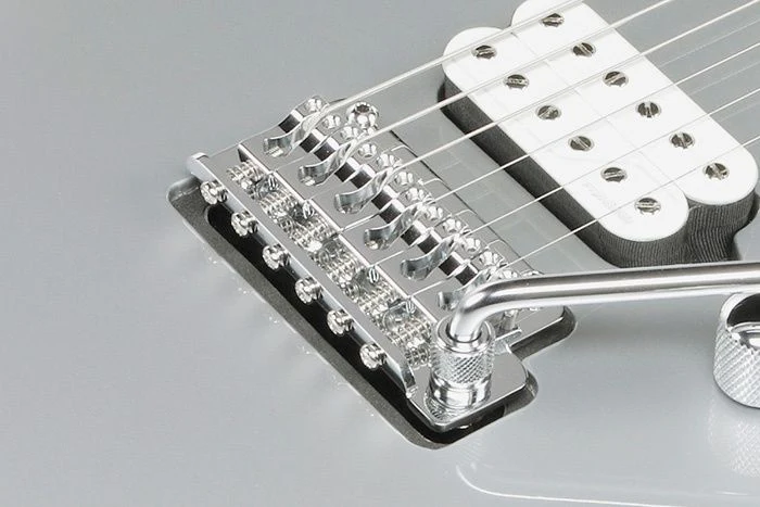 IBANEZ TOD10 TIM HENSON GUITARRA ELECTRICA PLATEADA - Image 11