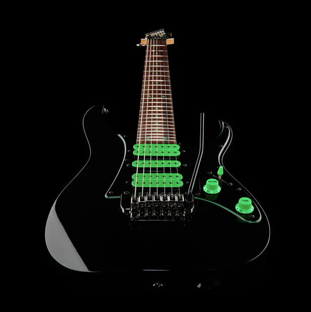 IBANEZ UV70P BK STEVE VAI SIGNATURE GUITARRA ELECTRICA 7 CUERDAS NEGRA - Image 21
