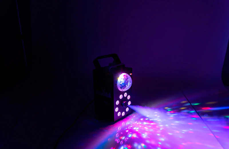 IBIZA LIGHT FOGGY ASTRO MAQUINA DE HUMO CON LUZ LED - Image 2