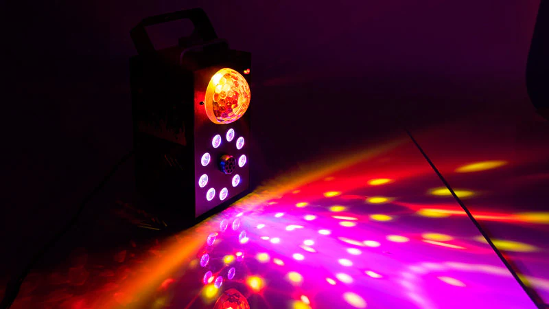 IBIZA LIGHT FOGGY ASTRO MAQUINA DE HUMO CON LUZ LED - Image 3