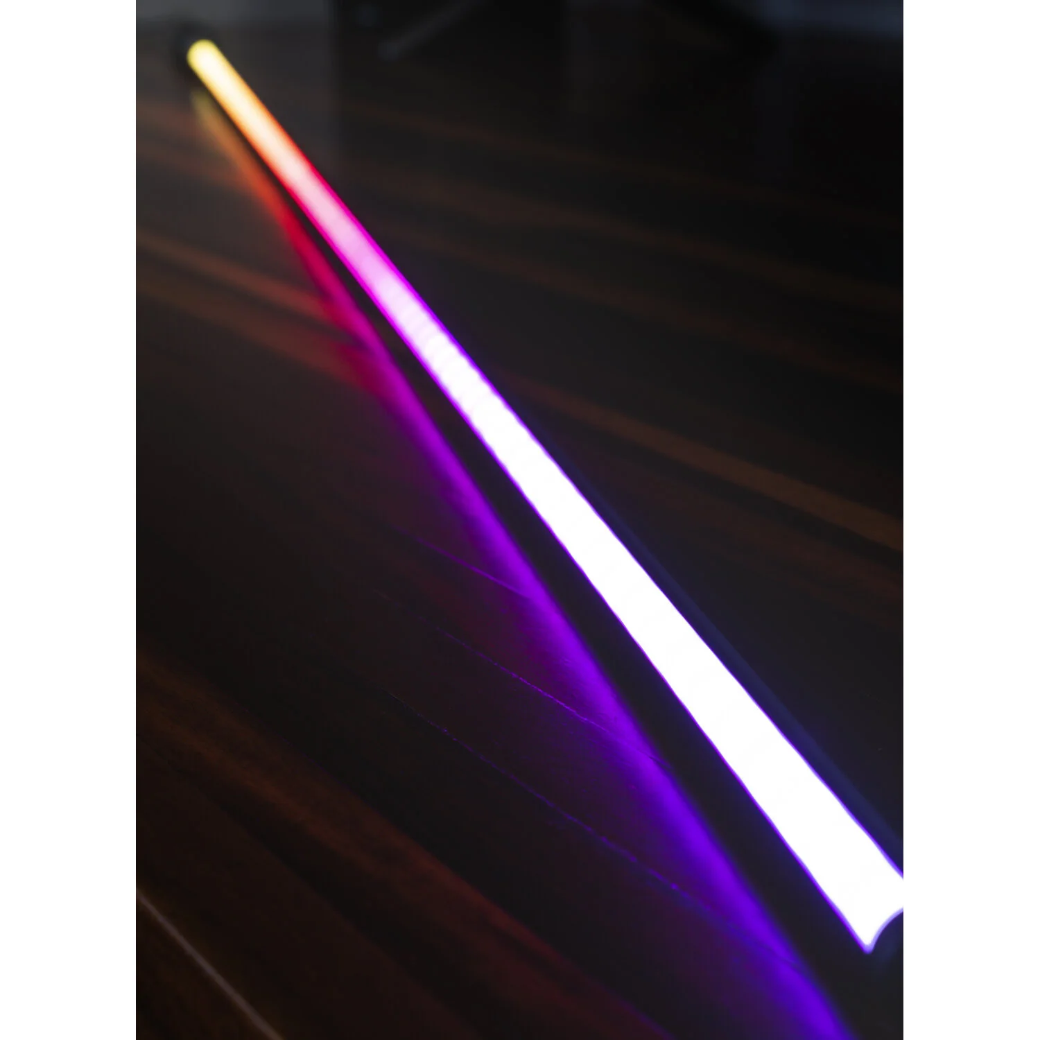 IBIZA LIGHT MAGIC COLOR STICK 1.8BK TUBO LUMINOSO RGB CON PIE 1.8 METROS NEGRO - Image 2