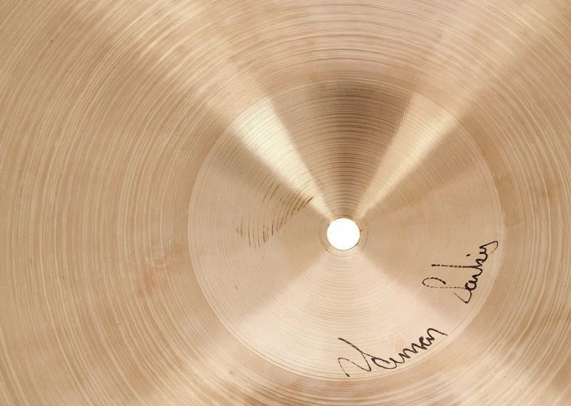 ISTANBUL AGOP TRADITIONAL DARK RIDE 20 PLATO BATERIA - Image 7