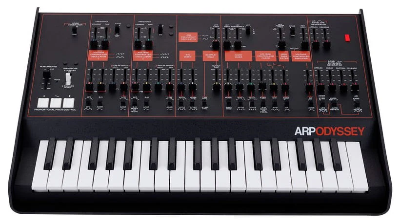KORG ARP ODYSSEY TECLADO SINTETIZADOR - Image 3