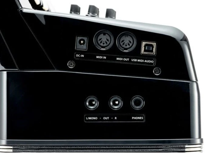 KORG FISA SUPREMA PIANO MBLK ACORDEON DIGITAL METALLIC BLACK - Image 7