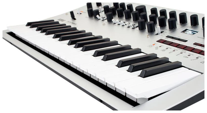 KORG MINILOGUE SINTETIZADOR ANALOGICO POLIFONICO - Image 6