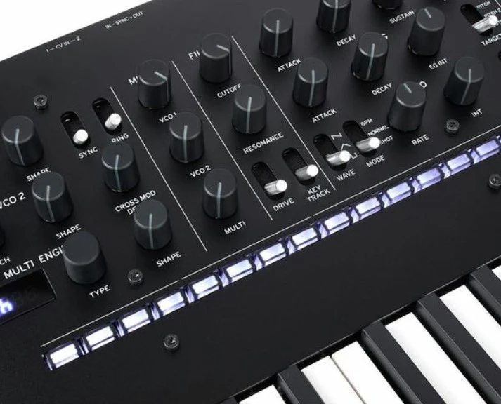 KORG MINILOGUE XD TECLADO SINTETIZADOR ANALOGICO POLIFONICO - Image 9