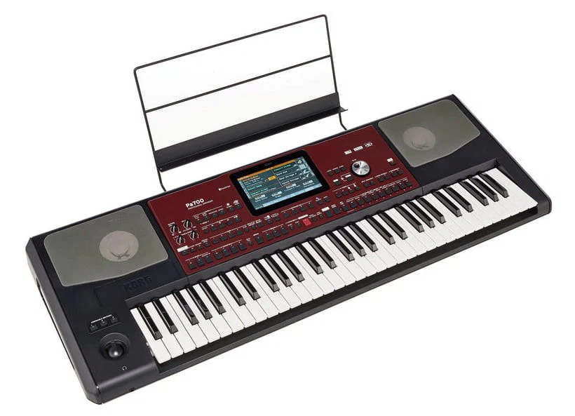 KORG PA700 TECLADO INTERACTIVO - Image 2
