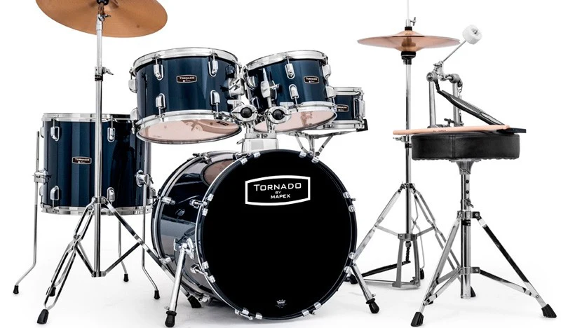 MAPEX TNM5844FTCUYB TORNADO BATERIA ACUSTICA CON HERRAJES AZUL