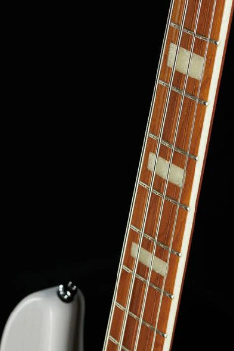 MARCUS MILLER P8-4 WBL BAJO ELECTRICO WHITE BLONDE - Image 17