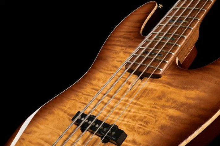 MARCUS MILLER V10 DX-5 TS BAJO ELECTRICO 5 CUERDAS TOBACCO SUNBURST - Image 11