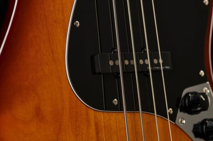 MARCUS MILLER V5R ALDER 4 TS BAJO ELECTRICO TOBACCO SUNBURST - Image 10